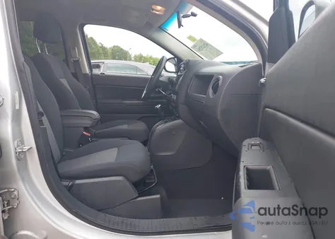 2010 Jeep Compass Sport z USA, uszkodzony, nr VIN 1J4NT4FA7AD503212